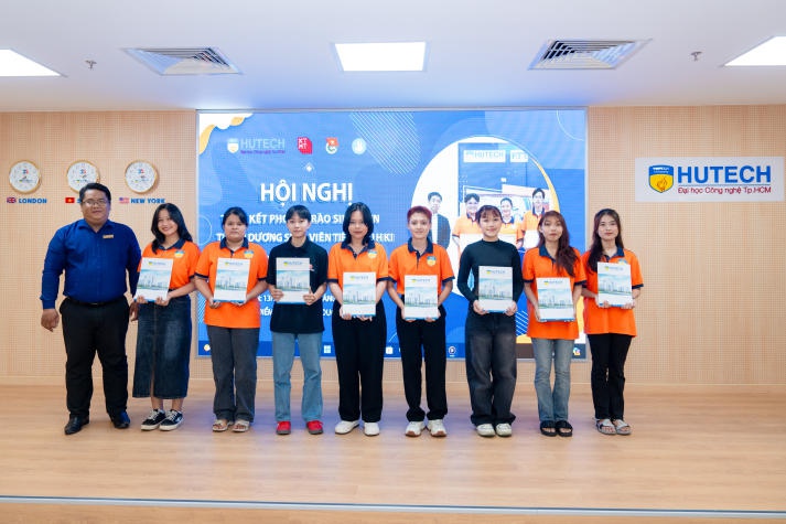 Nhiều sinh viên Khoa Kiến trúc - Mỹ thuật HUTECH được vinh danh 62