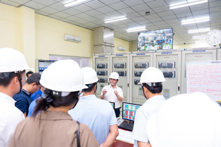Gắn kết lý thuyết với thực tiễn: Học viên cao học HUTECH tham quan Thủy điện Đa M’Bri (Lâm Đồng) 36