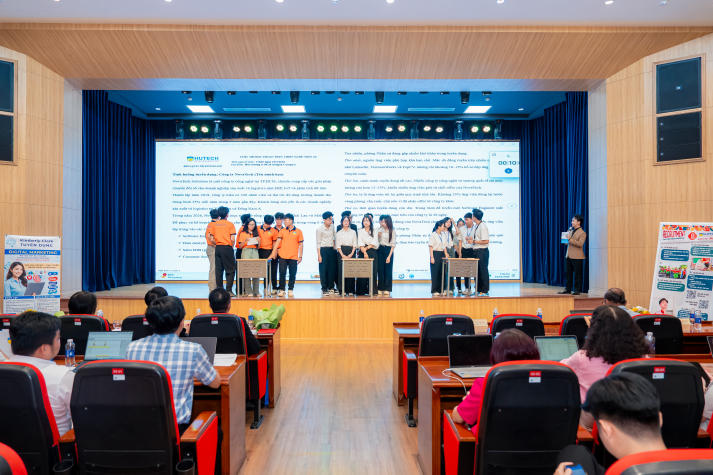 [Video] Khi sinh viên Khoa Quản trị kinh doanh nhập vai nhà tuyển dụng thực thụ 34