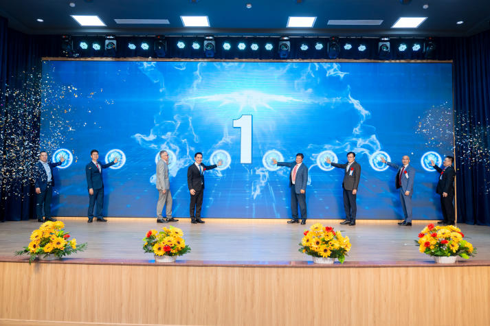 [Video] Hợp tác giáo dục - đầu tư: HUTECH cùng SAM kiến tạo hệ sinh thái khởi nghiệp cho sinh viên 42