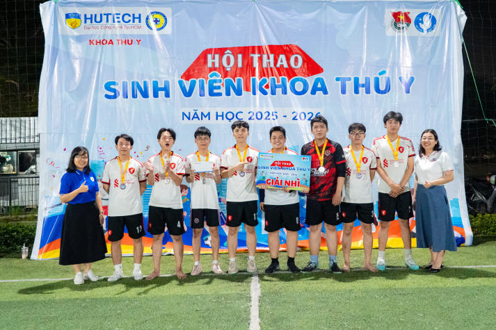 Bế mạc Hội thao Khoa Thú y năm học 2025-2026: Khép lại mùa giải sôi nổi, giàu tinh thần thể thao 69