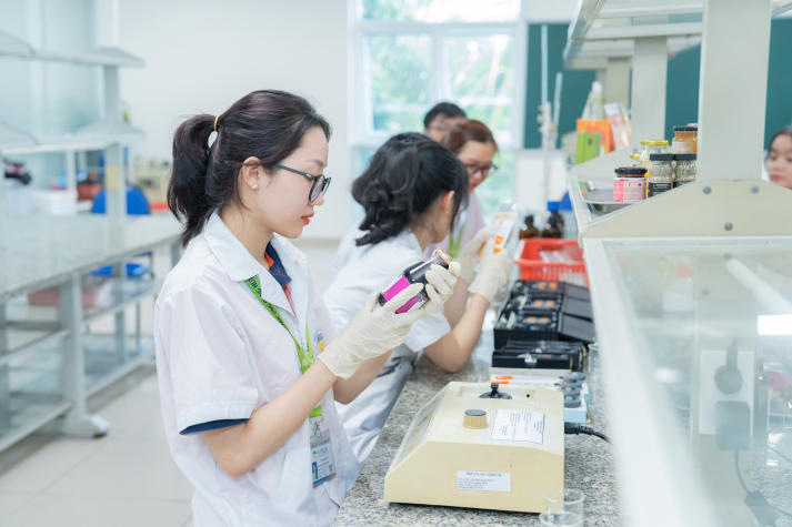 HUTECH thành lập Khoa Thẩm mỹ và Khoa học sự sống, tăng kết nối với khối Khoa học sức khỏe 33