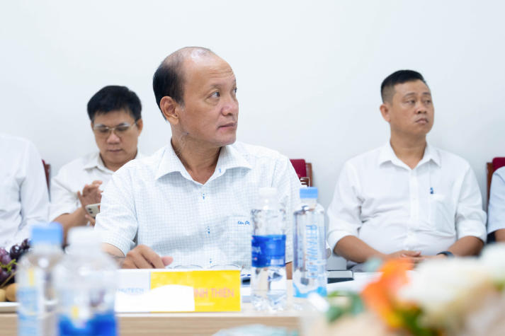Nhiều đề tài hướng đến ứng dụng thực tế tại buổi bảo vệ luận văn/đề án tốt nghiệp Thạc sĩ ngành Kỹ thuật xây dựng 20