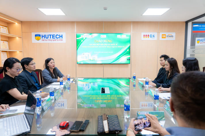 HUTECH signs MoU with Korea International Exchange Association to promote educational and cultural cooperation 28