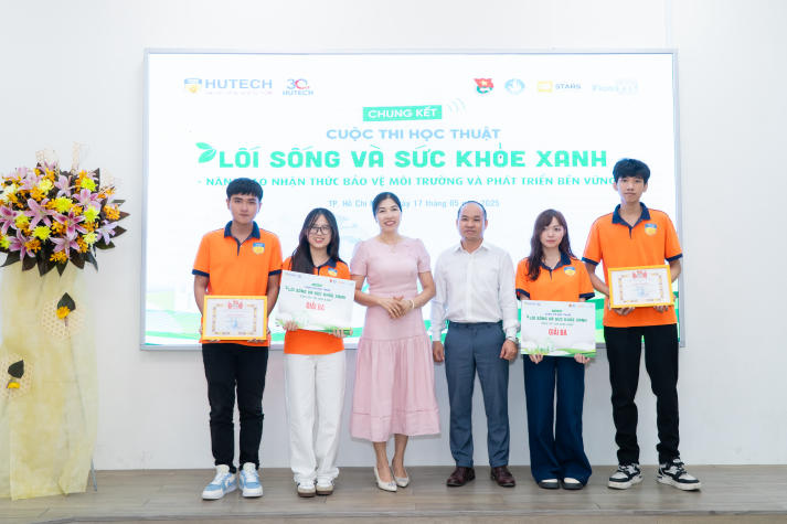 Lối sống xanh - Sức khỏe xanh: Sinh viên HUTECH kiến tạo tương lai bằng hành động bền vững 358