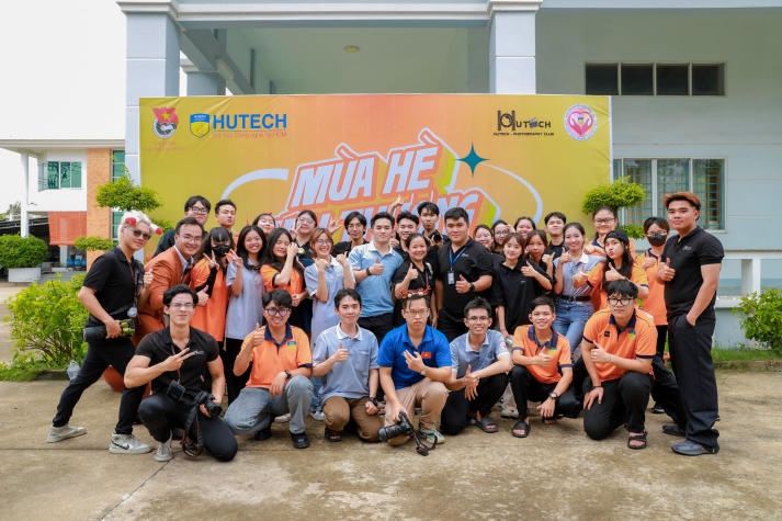 08 CLB Kết nối - Tình nguyện cộng đồng cấp Trường “say Hi” HUTECH-ers 163