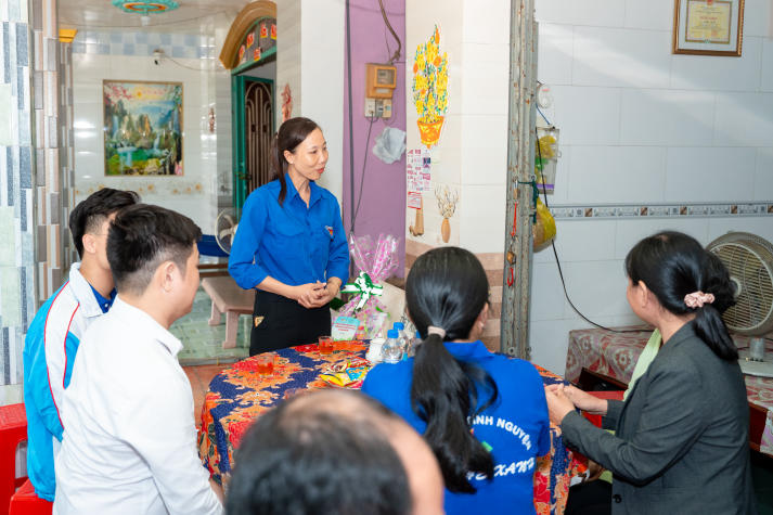Chiến sĩ Mùa hè xanh HUTECH vun đắp lòng biết ơn, gìn giữ truyền thống dân tộc hướng về Ngày Thương binh - Liệt sĩ 15