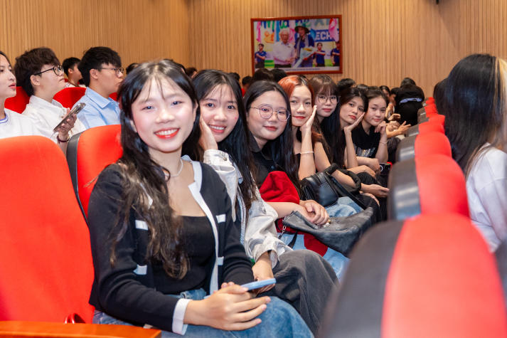 Trình chiếu hơn 80 sản phẩm của sinh viên Truyền thông đa phương tiện: Bùng nổ tư duy sáng tạo 32