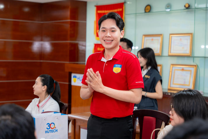 [Video] “Gắn kết để lan tỏa tri thức”: HUTECH chào đón những người đồng hành mới 27