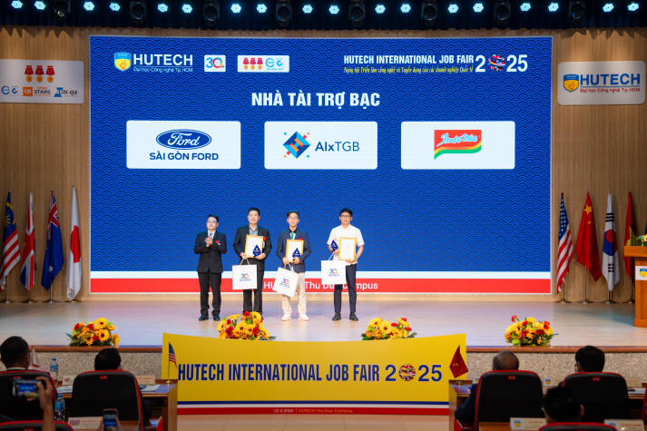 Doanh nghiệp đa quốc gia “đổ bộ” HUTECH International Job Fair 2025, mở ra hàng ngàn cơ hội nghề nghiệp cho sinh viên 45