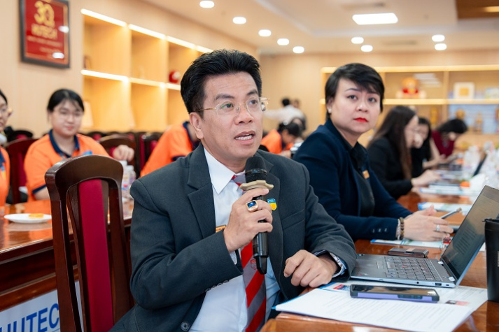 Chuyên gia trong và ngoài nước thảo luận tại tọa đàm về các vấn đề tài chính - kế toán đương đại 73