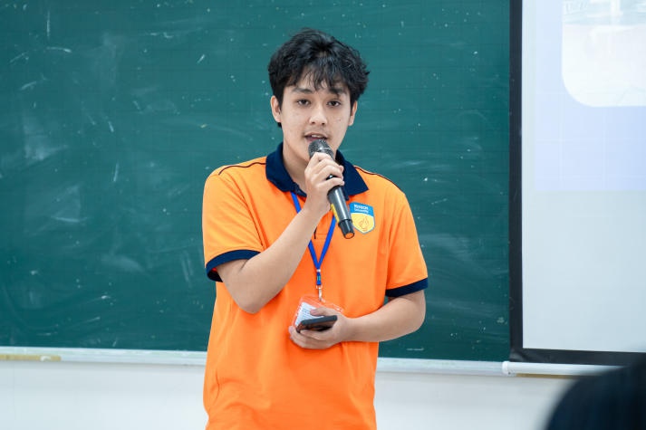 Sinh viên Viện Kỹ thuật HUTECH so tài kiến thức về tư tưởng Hồ Chí Minh 84