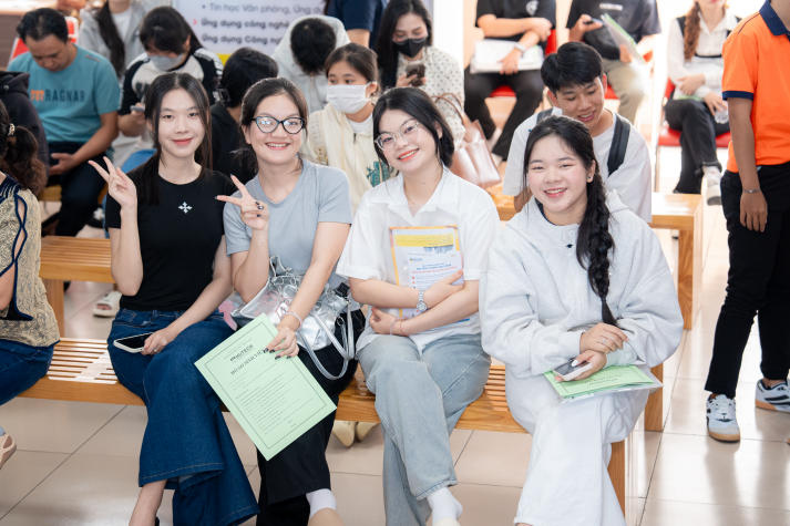 Ấn tượng ngày nhập học: HUTECH chào đón tân sinh viên bằng sự chuyên nghiệp và nhiệt tình 95