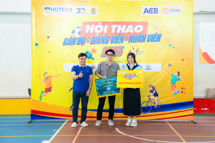 [Hội thao CB-GV-NV HUTECH 2025]: TT.TVTS-TT.TrT-TT.Mar-PTTH, P.ĐT-P.KT-TT.DHS bảo vệ thành công ngôi vương Bóng chuyền nam, nữ 75