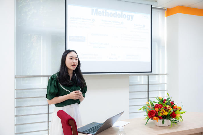 Dấu ấn nghiên cứu giảng dạy tiếng Anh qua buổi bảo vệ luận văn/đề án Thạc sĩ 27