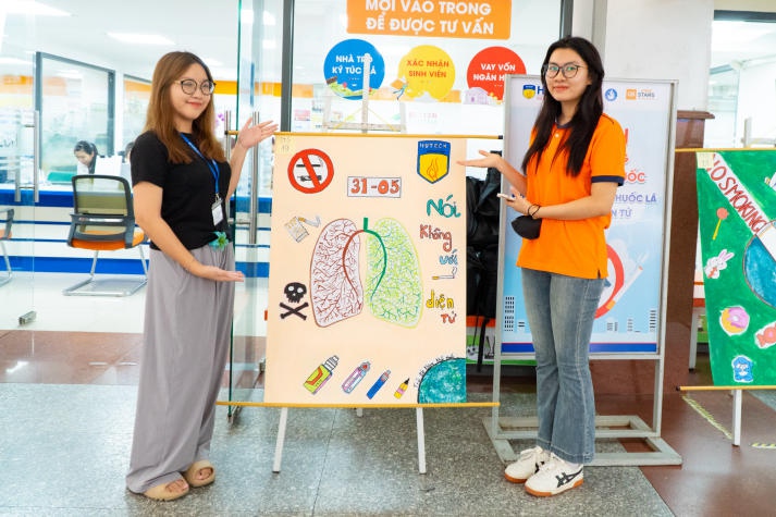 Ấn tượng buổi triển lãm Cuộc thi làm báo tường “Phòng, chống tác hại của thuốc lá điện tử” 209