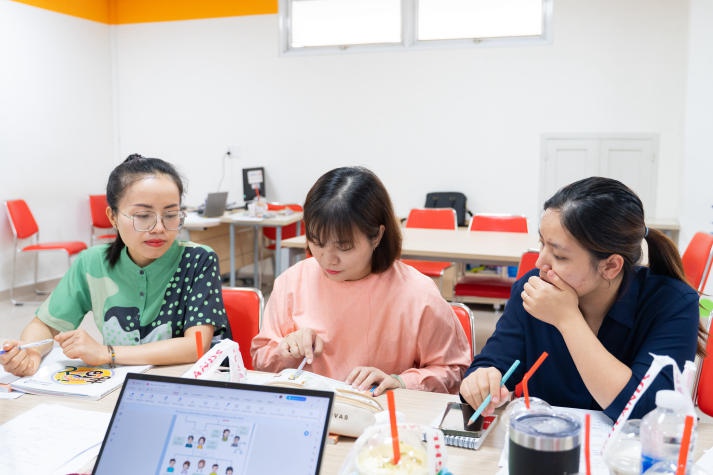 Viện Công nghệ Việt - Nhật HUTECH tổ chức tập huấn triển khai giờ học với giáo trình Marugoto 60