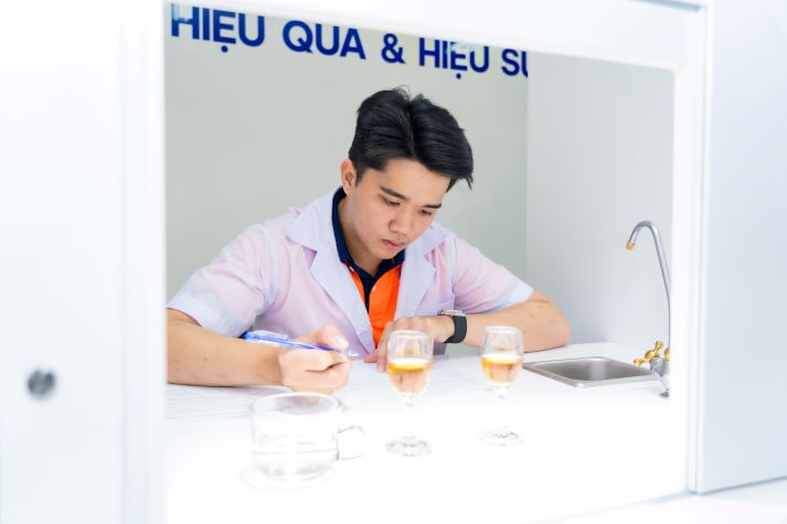 HUTECH Startup Tour 2025: Sinh viên HUTECH trải nghiệm thực tế khởi nghiệp tại Bến Tre 73