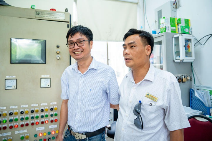 Sinh viên ngành Kỹ thuật môi trường HUTECH tham quan thực tế tại Nhà máy xử lý nước thải KCN Tân Bình 30
