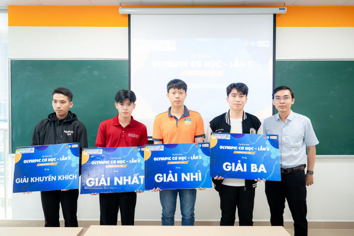 Chung kết cấp Trường “Olympic Cơ học - lần 3”: Bước đệm cho sinh viên HUTECH vươn tầm quốc gia 311