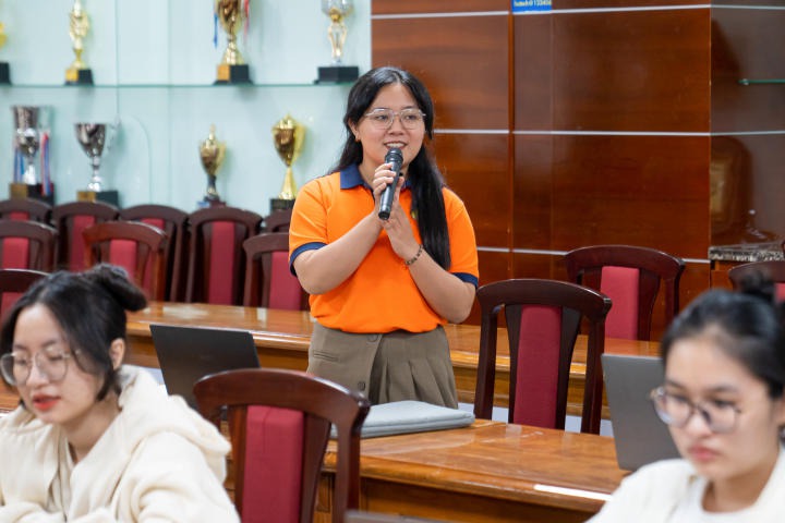 Cùng sinh viên ngành Quan hệ công chúng giải mã phương pháp ứng dụng ChatGPT vào truyền thông hiệu quả 72