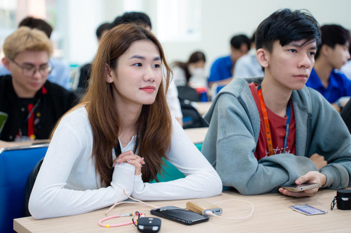 Thủ lĩnh sinh viên Khoa Công nghệ thông tin trang bị kỹ năng tổ chức sự kiện 37