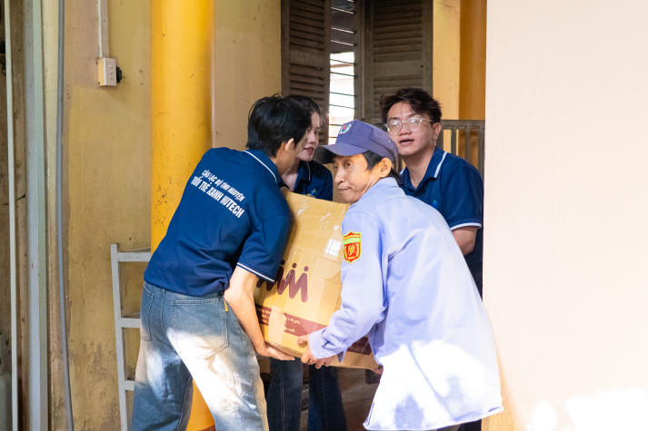 “Cho đi là còn mãi” - Hành trình sẻ chia yêu thương của cộng đồng Cựu sinh viên và Doanh nhân HUTECH 29