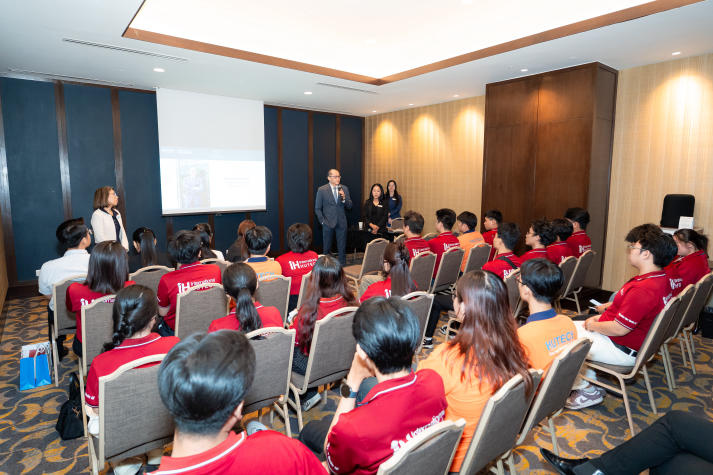 [Ảnh] Chạm tiêu chuẩn 5 sao tại Sheraton Hotel cùng sinh viên I-HUTECH 70