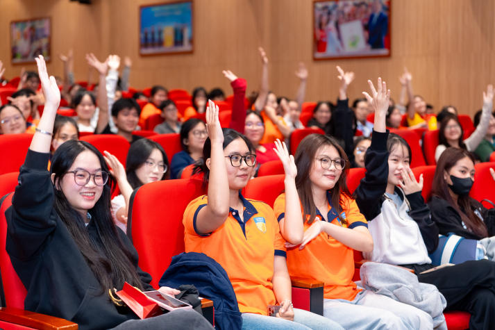 WeMeet - “Ba mặt nhiều lời”: Sinh viên HUTECH học cách tích lũy tài chính từ những câu chuyện đời thực 83