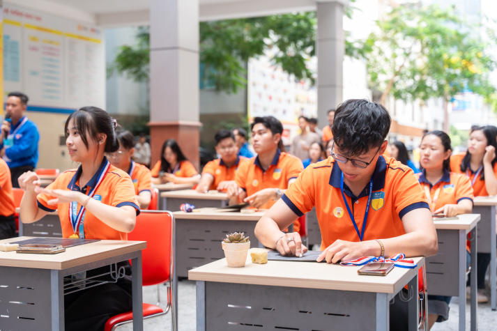 [Ảnh] Rộn ràng chuỗi hoạt động chào tuổi mới, lan tỏa khí thế và khát vọng vươn xa 208