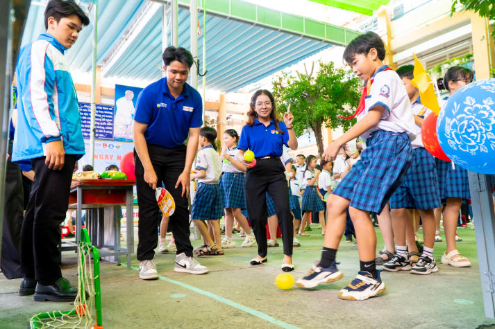 Điểm tin hoạt động Mùa hè xanh HUTECH 2025: Mặt trận TP.HCM sôi nổi với loạt công trình ý nghĩa 192