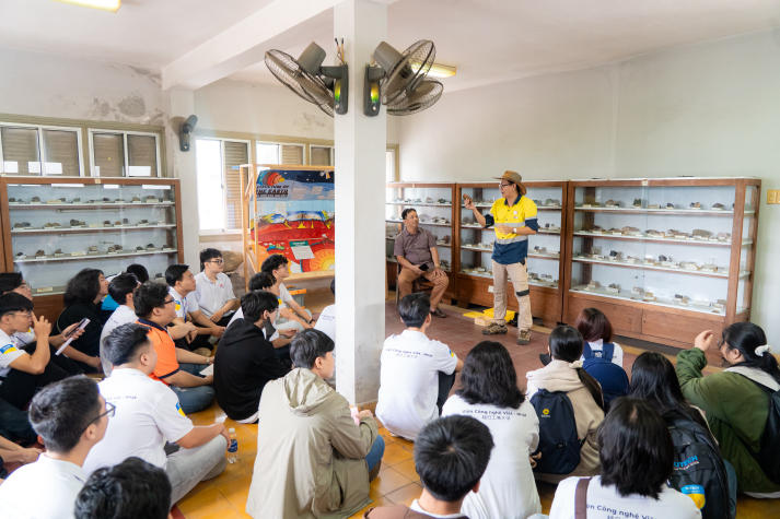 [Ảnh] Sinh viên HUTECH tìm hiểu tiềm năng phát triển mô hình du lịch xanh tại TP.HCM 66