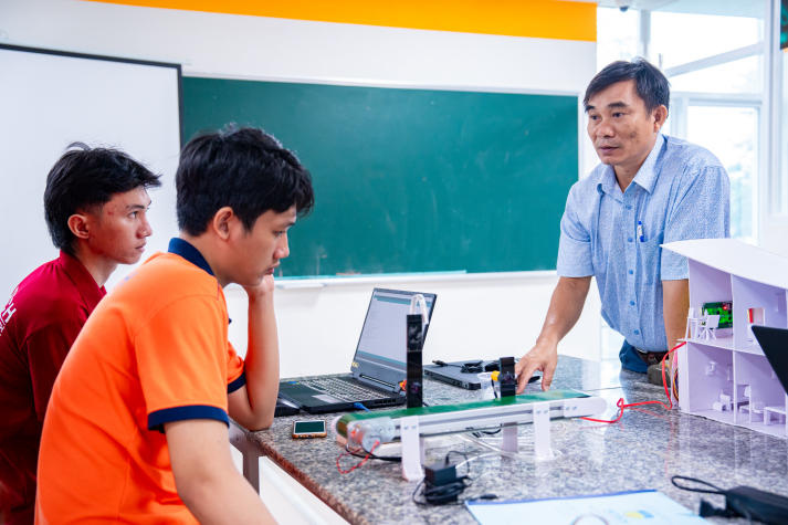 [Hướng nghiệp 2026] Bức tranh nghề nghiệp ngành Kỹ thuật điện: Nhiều hướng đi, nhiều cơ hội 38