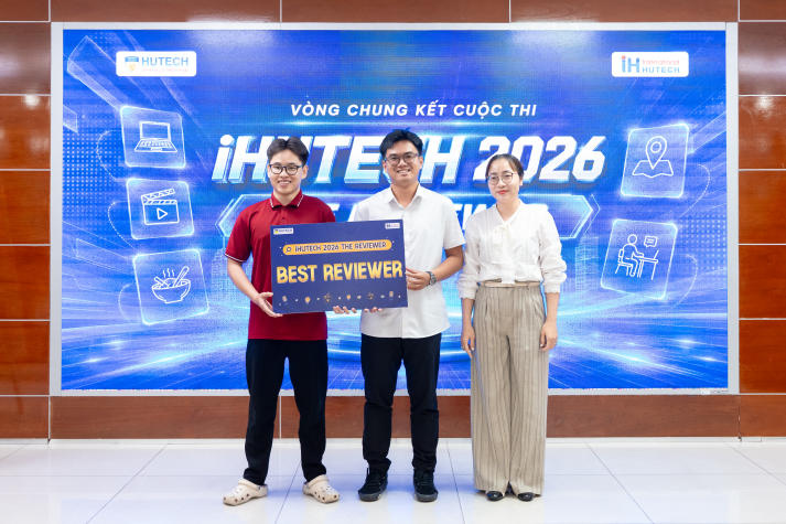 [Video] Những “reviewer” I-HUTECH tỏa sáng với phong cách kể chuyện bằng tiếng Anh 68