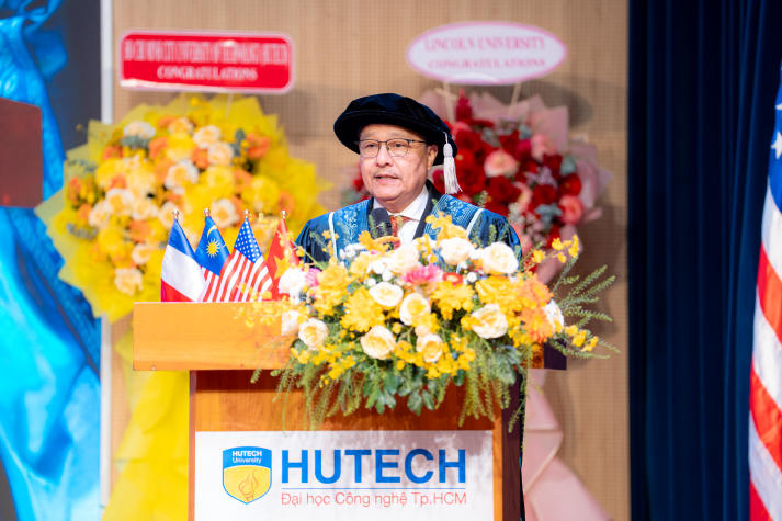 [Video] Hơn 300 tân khoa Viện Đào tạo Quốc tế HUTECH tốt nghiệp, khởi đầu hành trình hội nhập toàn cầu 62