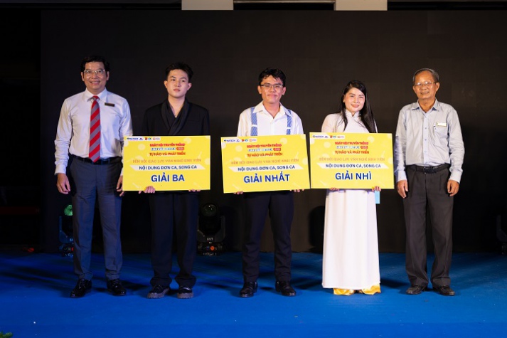 Mãn nhãn tài năng sinh viên HUTECH tại Hội thi Giao lưu Văn nghệ sinh viên Thu Duc Campus 104