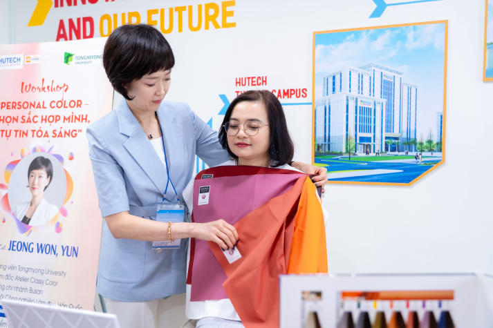 [Video] Khám phá Personal Color & K-Beauty 2025: Sinh viên Công nghệ thẩm mỹ “bắt trend” cùng chuyên gia Hàn Quốc 53