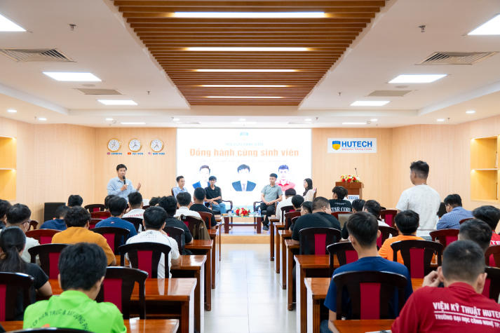 Sinh viên Viện Kỹ thuật học cách thích ứng với môi trường làm việc toàn cầu 96