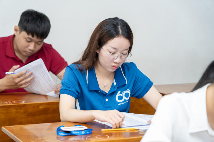 [Video] 44 đội thi bước vào hành trình chinh phục tri thức pháp lý tại Olympic Pháp luật lần 9 63
