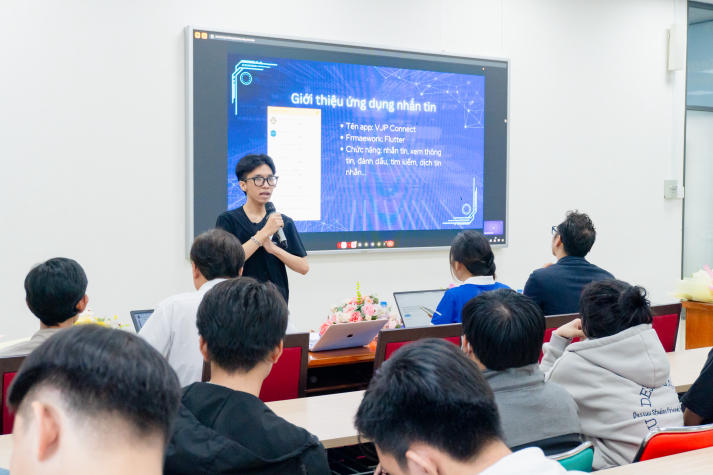 Phát triển phần mềm thời AI: Sinh viên Công nghệ thông tin chủ động bắt nhịp xu hướng mới 91