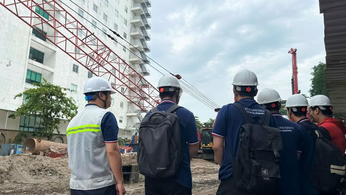Sinh viên Khoa Xây dựng học nghề từ thực tế công trình 28