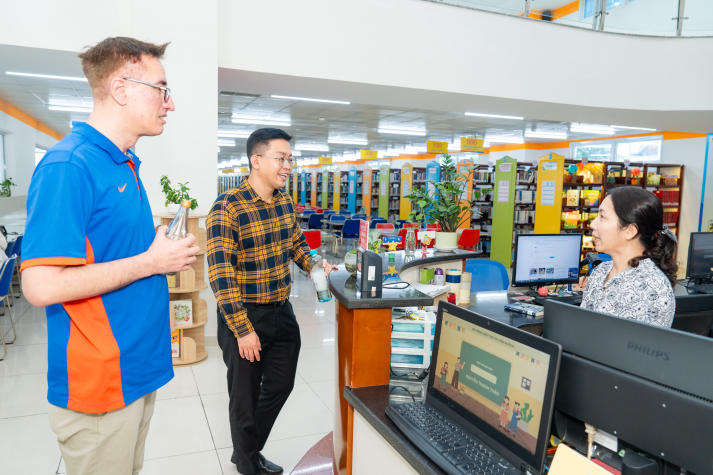HUTECH đón học giả Hoa Kỳ đồng hành trong giảng dạy, nghiên cứu và mở rộng trải nghiệm học tập quốc tế 74
