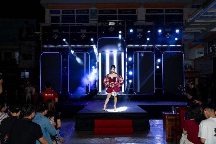 [Video] Cara và DJ The Hotel Lobby khuấy động Keiko Concert 2026 87