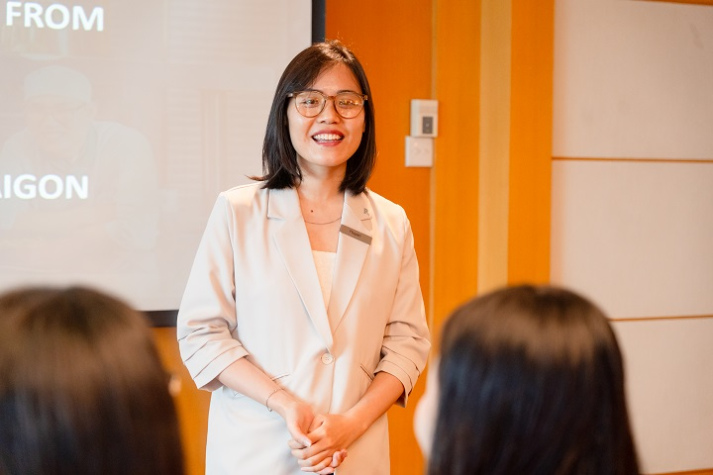 Tham quan Renaissance Riverside Hotel Saigon, sinh viên Quản trị khách sạn VKIT tìm hiểu cơ hội nghề nghiệp “5 sao” 13