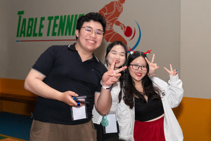 Đón Giáng sinh rộn ràng với K-XMAS của sinh viên Khoa Hàn Quốc học 97