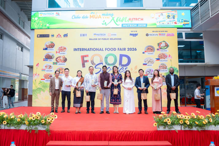 [Video] Một ngày “du hành” qua 15 nền văn hóa cùng Food Stories của sinh viên Quan hệ công chúng 23