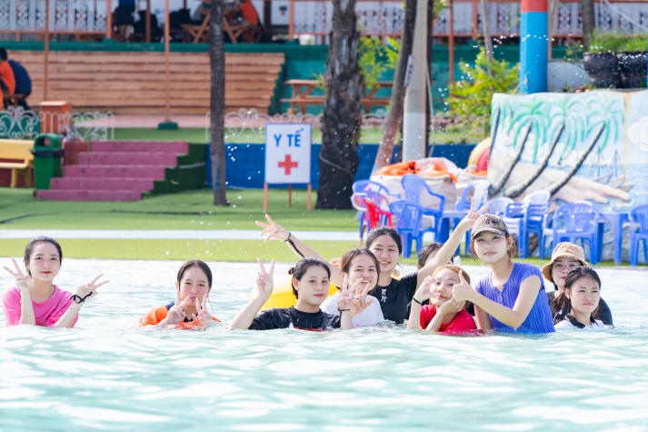 Tô thêm sắc màu cho bức tranh tuổi trẻ VKIT qua chuyến ngoại khóa đầy ý nghĩa 117