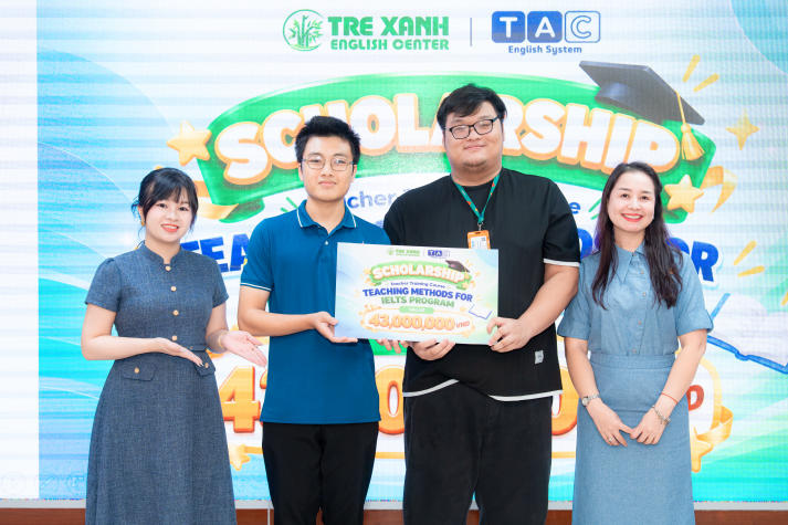 Sinh viên Khoa Tiếng Anh cập nhật xu hướng giảng dạy, định hướng nghề nghiệp thời AI 96