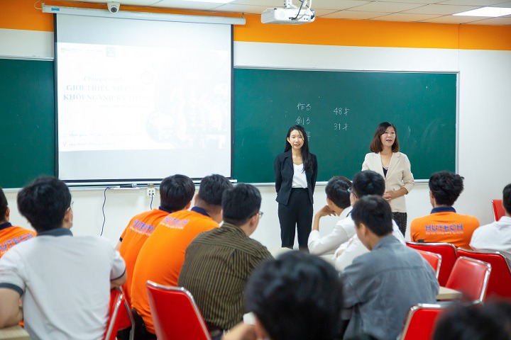 Sinh viên VJIT gặp gỡ doanh nghiệp để tìm hiểu về nhu cầu tuyển dụng 46