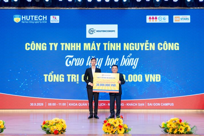 [Video] Sinh viên Quản trị Du lịch - Nhà hàng - Khách sạn học cách biến AI thành lợi thế nghề nghiệp 18